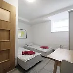 Firstroom Penzion 3*