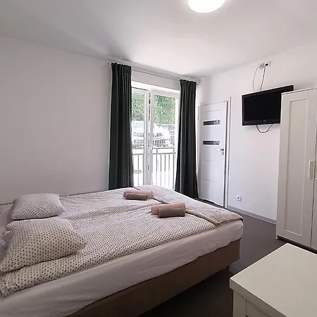 Firstroom Pensionat *