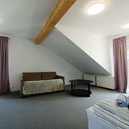Firstroom 3*