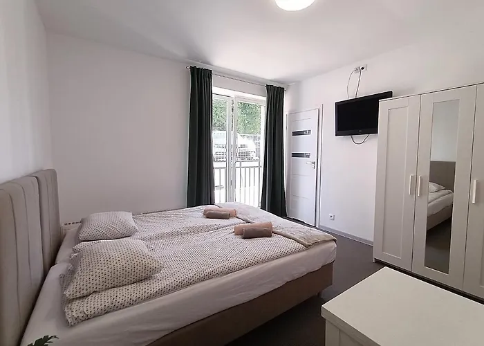 Firstroom Penzion 3*